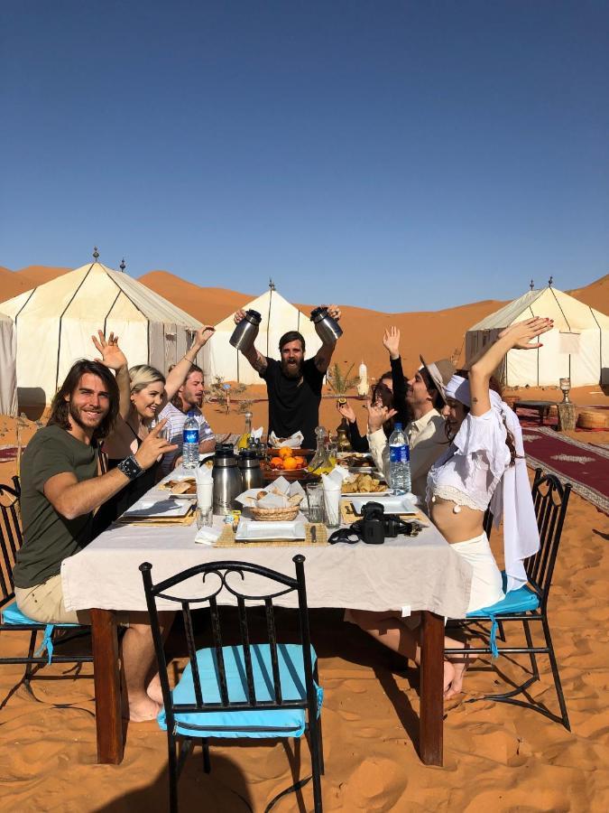 Luxury Maktoub Hotel Merzouga Luaran gambar