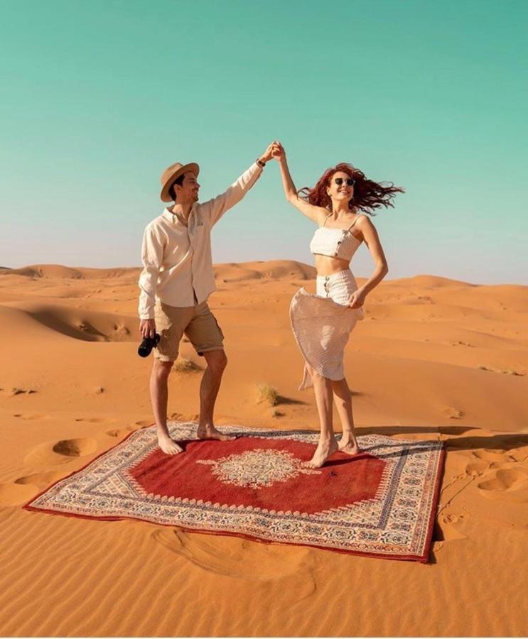 Luxury Maktoub Hotel Merzouga Luaran gambar